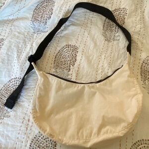 BAGGU Medium Nylon Crescent Bag in IVORY
